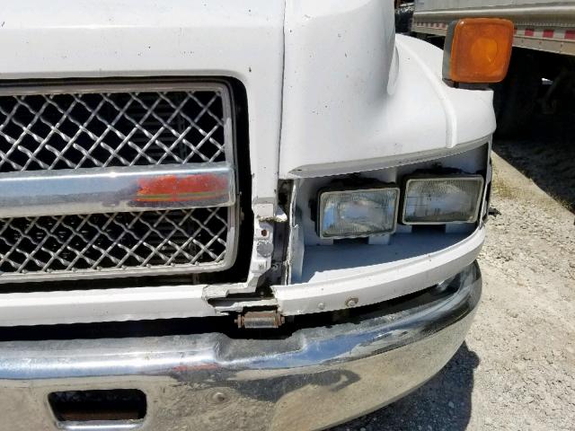 1GBE4C1254F517457 - 2004 CHEVROLET C4500 C4C0 WHITE photo 9