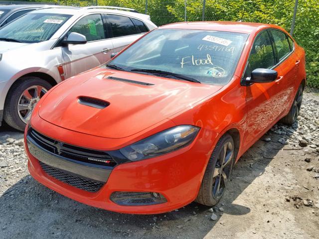 1C3CDFBBXGD636998 - 2016 DODGE DART SXT ORANGE photo 2