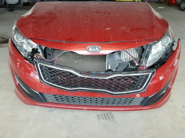 KNAGR4A60B5127087 - 2011 KIA OPTIMA SX RED photo 9