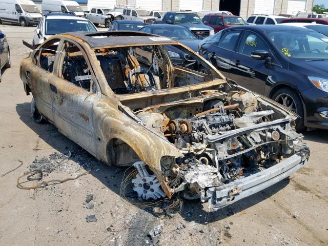 YV1RH592252477326 - 2005 VOLVO S60 2.5T BURN photo 1