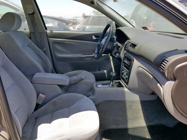 WVWMD63B73P351750 - 2003 VOLKSWAGEN PASSAT GL GRAY photo 5