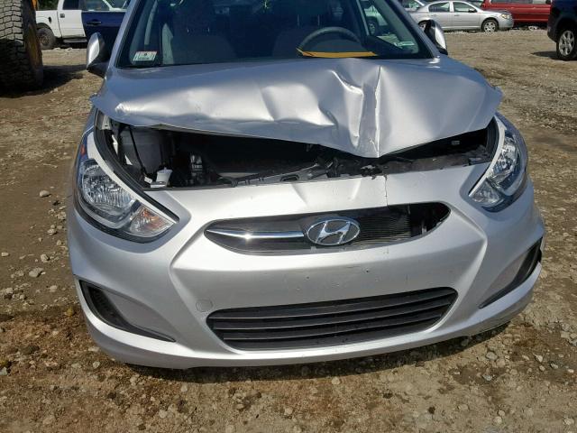 KMHCT4AE4HU347093 - 2017 HYUNDAI ACCENT SE SILVER photo 9