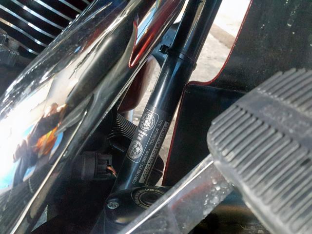 1HD1FCW122Y643425 - 2002 HARLEY-DAVIDSON FLHTCUI RED photo 10