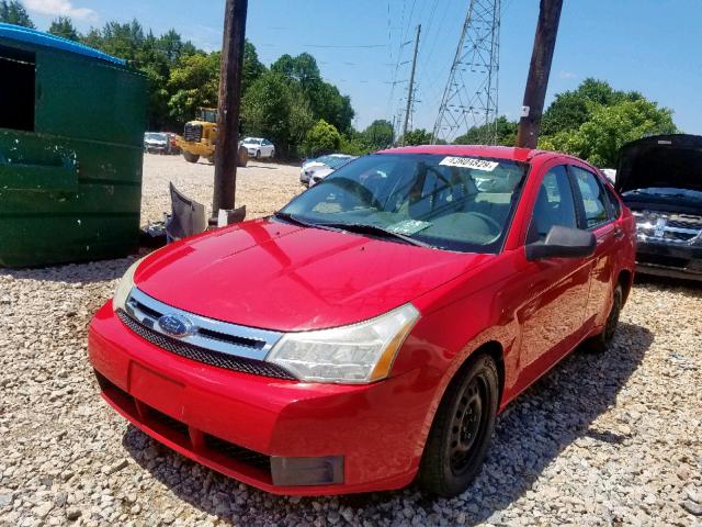 1FAHP34N38W259635 - 2008 FORD FOCUS S/SE RED photo 2