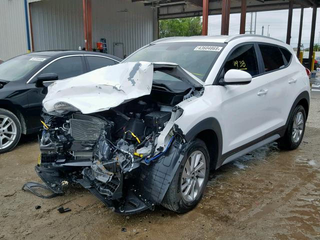 KM8J33A46JU629492 - 2018 HYUNDAI TUCSON SEL WHITE photo 2