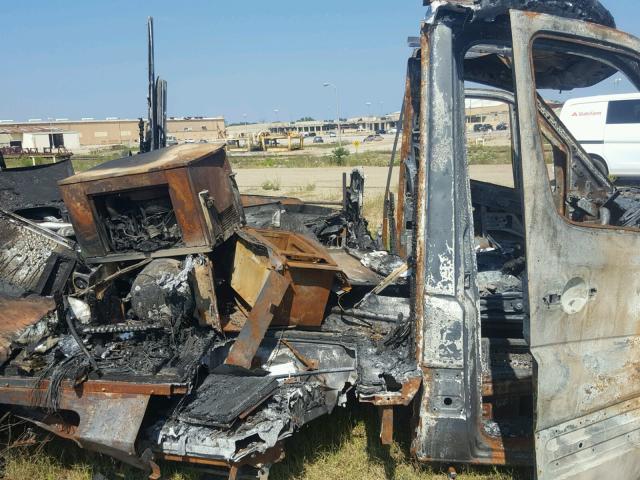 WDAPF4CC6B9496224 - 2011 MERCEDES-BENZ SPRINTER 3 BURN photo 5