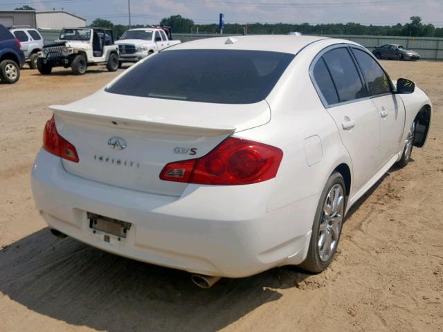 JNKCV61E49M010059 - 2009 INFINITI G37 BASE WHITE photo 4