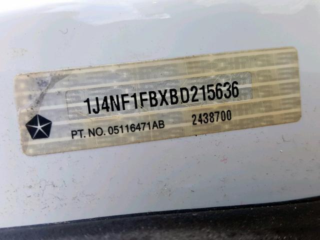 1J4NF1FBXBD215636 - 2011 JEEP COMPASS SP თეთრი ფოტო 10