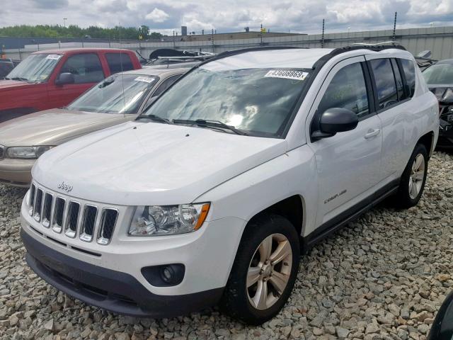 1J4NF1FBXBD215636 - 2011 JEEP COMPASS SP WHITE photo 2
