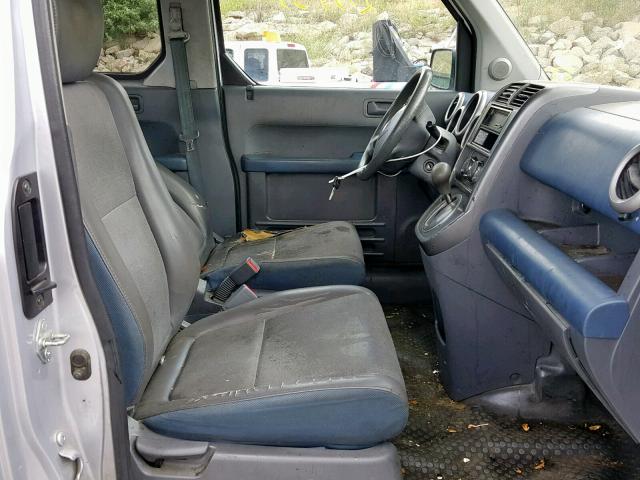 5J6YH28213L003340 - 2003 HONDA ELEMENT DX SILVER photo 5