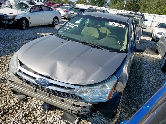 1FAHP34N08W228889 - 2008 FORD FOCUS S/SE GRAY photo 2