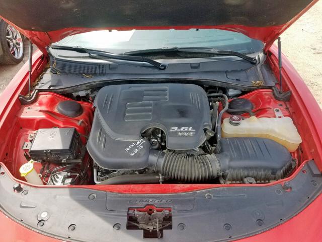 2C3CDXHG9HH522987 - 2017 DODGE CHARGER SX RED photo 7