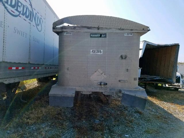 1R1D13925SJ095807 - 1995 UTILITY TRAILER SILVER photo 2