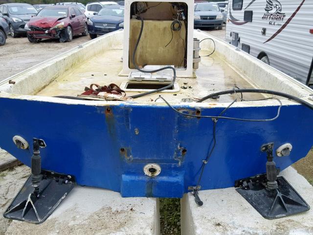 BWCH3345M811 - 1988 BOST SKIFF TWO TONE photo 7