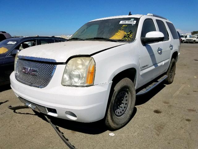 1GKFK63877J180966 - 2007 GMC YUKON DENA WHITE photo 2