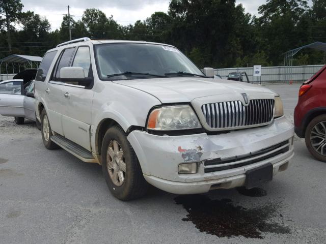 5LMFU27555LJ00394 - 2005 LINCOLN NAVIGATOR WHITE photo 1