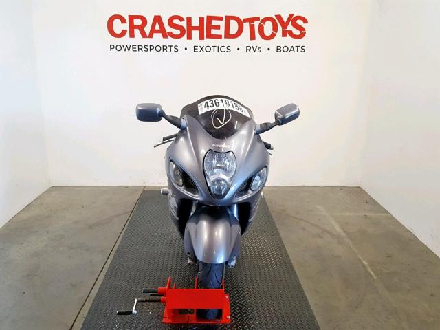 JS1GW71A722101759 - 2002 SUZUKI GSX1300 R GRAY photo 2