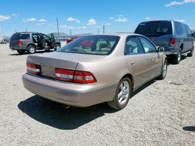 JT8BF28G610315583 - 2001 LEXUS ES 300 GOLD photo 4