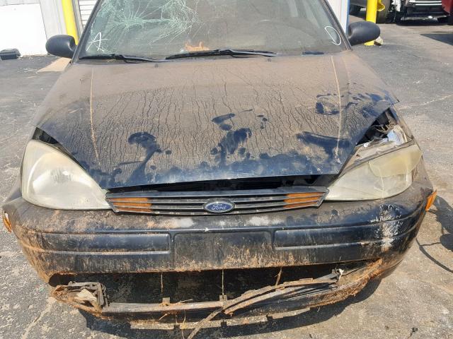 3FAFP31362R235348 - 2002 FORD FOCUS ZX3 BLACK photo 7