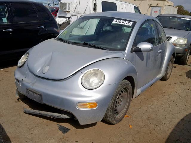 3VWBK31C95M402663 - 2005 VOLKSWAGEN NEW BEETLE ვერცხლისფერი ფოტო 2