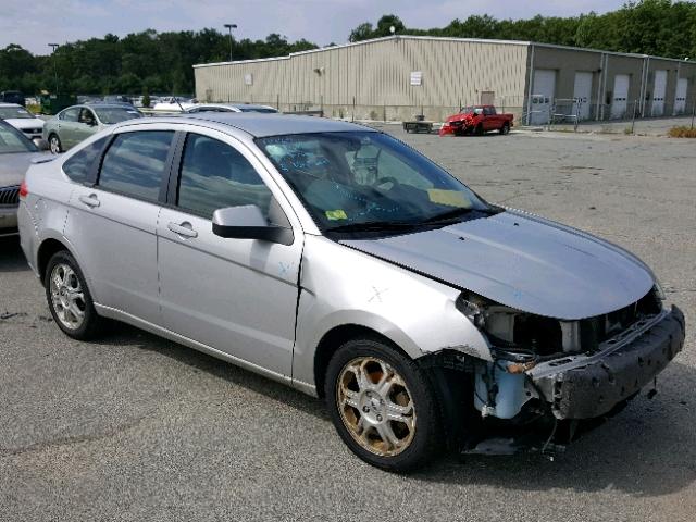 1FAHP36N89W255630 - 2009 FORD FOCUS SES SILVER photo 1