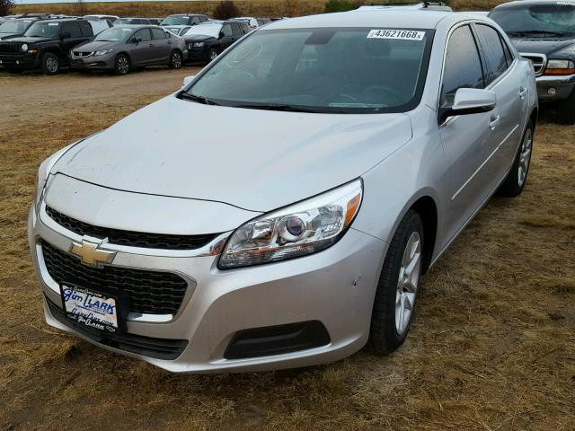 1G11C5SL8FF287571 - 2015 CHEVROLET MALIBU 1LT ვერცხლისფერი ფოტო 2