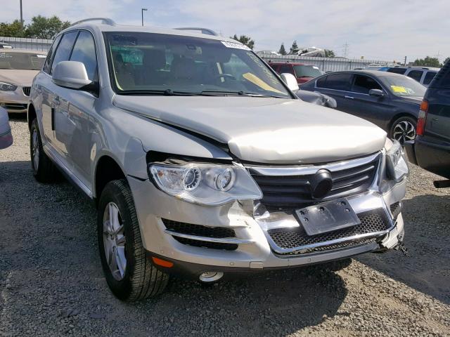 WVGBE77L78D058187 - 2008 VOLKSWAGEN TOUAREG 2 SILVER photo 1