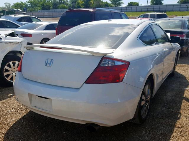 1HGCS12898A029715 - 2008 HONDA ACCORD EXL WHITE photo 4