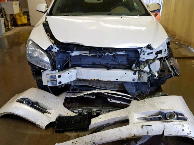 1G1ZE5EBXAF131296 - 2010 CHEVROLET MALIBU LTZ თეთრი ფოტო 9