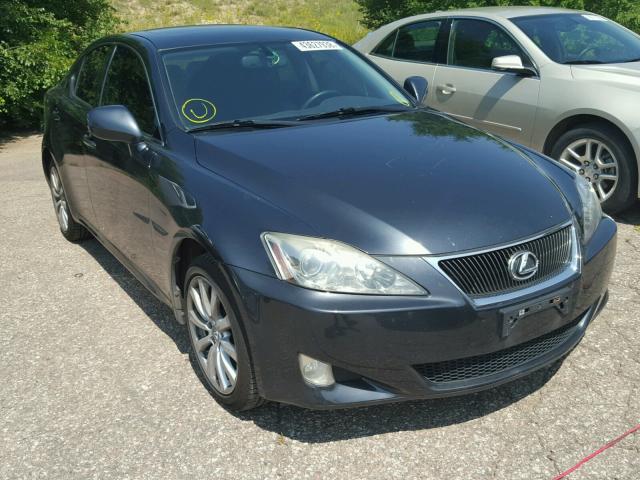 JTHCK262272018105 - 2007 LEXUS IS 250 GRAY photo 1