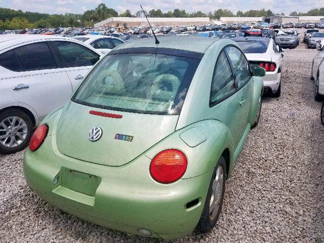 3VWCC21CX1M424533 - 2001 VOLKSWAGEN NEW BEETLE 绿色 照片 4