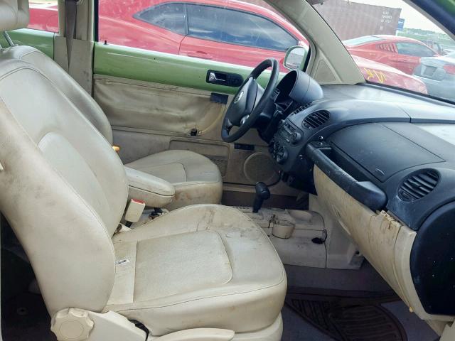 3VWCC21CX1M424533 - 2001 VOLKSWAGEN NEW BEETLE 绿色 照片 5