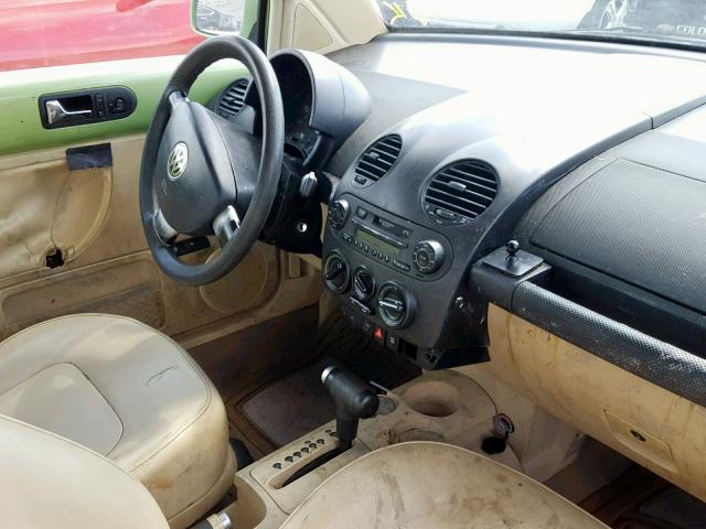 3VWCC21CX1M424533 - 2001 VOLKSWAGEN NEW BEETLE 绿色 照片 9
