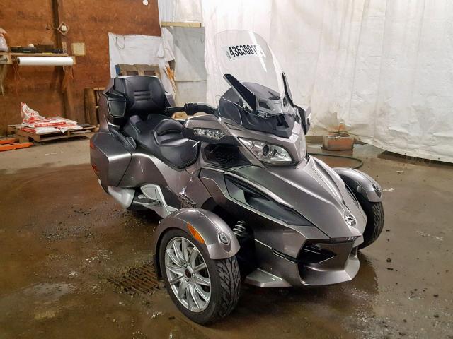 2BXNBBC16DV004508 - 2013 CAN-AM SPYDER ROA SILVER photo 1