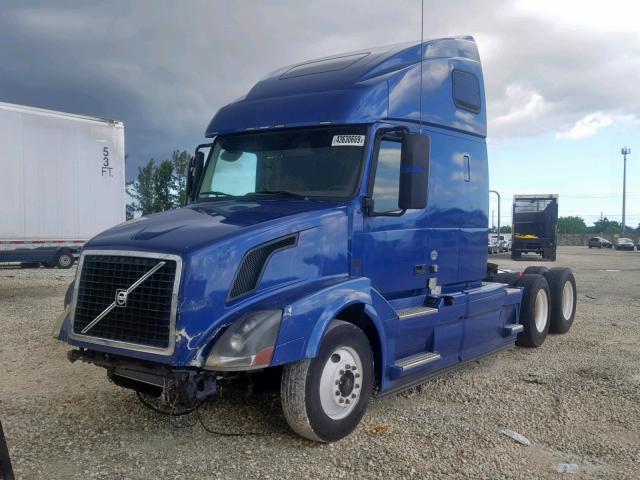 4V4N99EH9FN922183 - 2015 VOLVO VN VNL BLUE photo 2