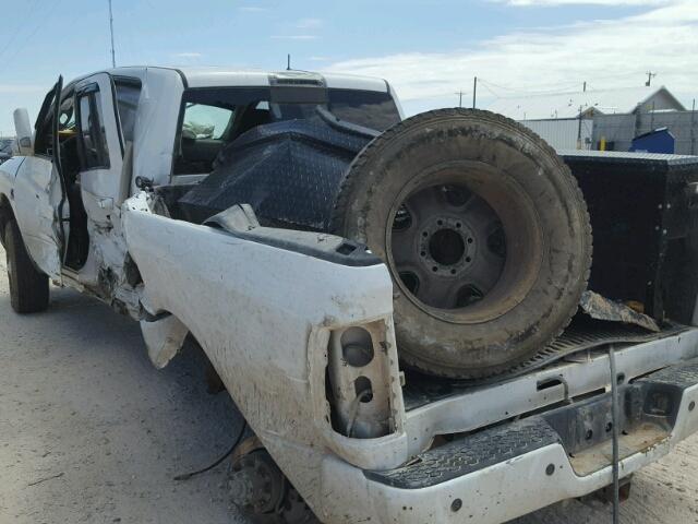 3C6UR5ML4GG157231 - 2016 RAM 2500 SLT 黄色 照片 9