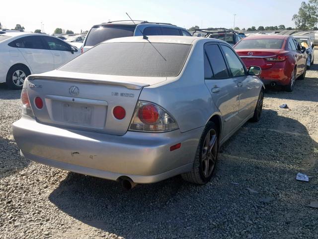 JTHBD192320064039 - 2002 LEXUS IS 300 SILVER photo 4