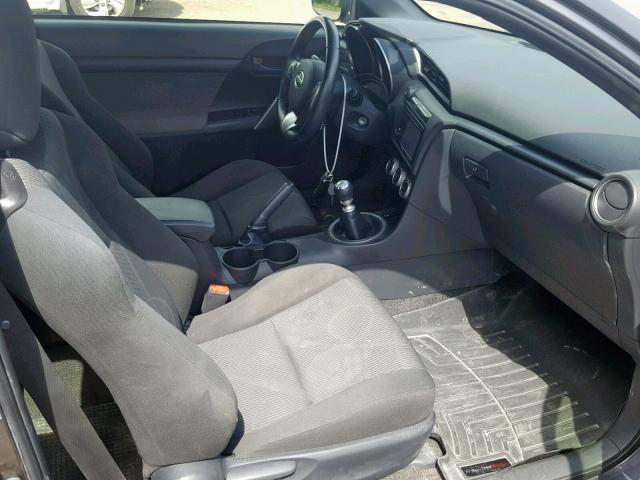 JTKJF5C71D3064182 - 2013 TOYOTA SCION TC 石墨色 照片 5