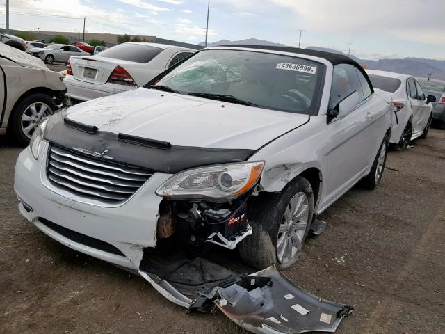 1C3BCBEBXDN511766 - 2013 CHRYSLER 200 TOURIN WHITE photo 2