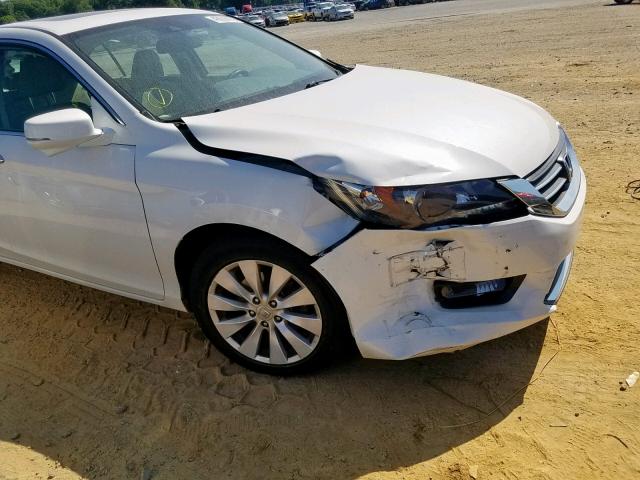 1HGCR2F88FA012624 - 2015 HONDA ACCORD EXL WHITE photo 9