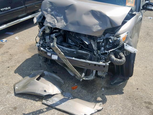 JTLZE4FE6DJ033804 - 2013 TOYOTA SCION XB 棕色 照片 9