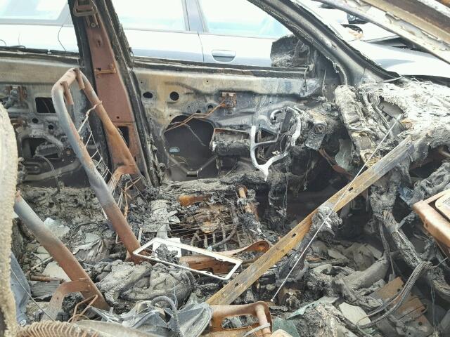 1G2WP52K4YF142656 - 2000 PONTIAC GRAND PRIX SILVER photo 5