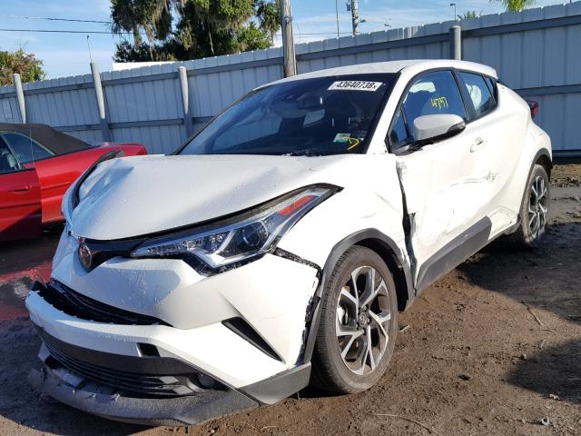 NMTKHMBXXJR041977 - 2018 TOYOTA C-HR XLE WHITE photo 2