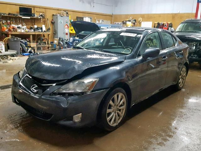 JTHCK262065004958 - 2006 LEXUS IS 250 BLACK photo 2