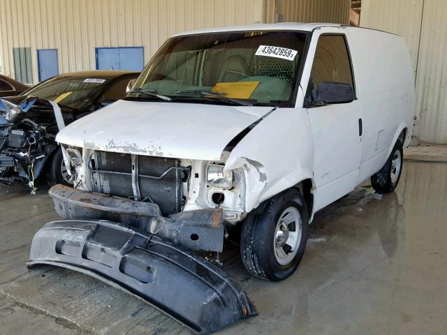 1GCDM19X32B134424 - 2002 CHEVROLET ASTRO WHITE photo 2