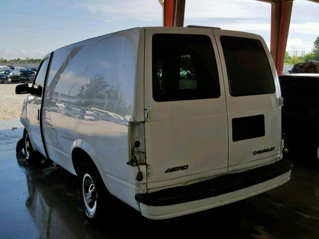 1GCDM19X32B134424 - 2002 CHEVROLET ASTRO WHITE photo 3