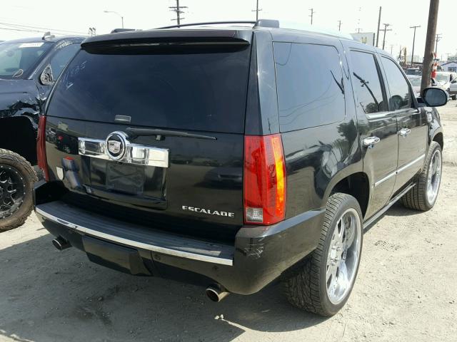 1GYEC63818R153909 - 2008 CADILLAC ESCALADE L BLACK photo 4