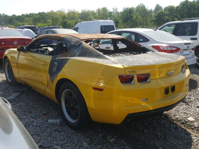 2G1FA1E34D9224635 - 2013 CHEVROLET CAMARO LS YELLOW photo 3