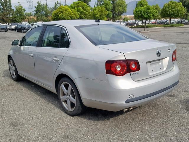 3VWRL7AJ1AM147762 - 2010 VOLKSWAGEN JETTA TDI SILVER photo 3