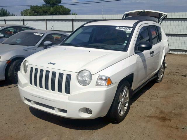 1J8FT47W97D213978 - 2007 JEEP COMPASS WHITE photo 2